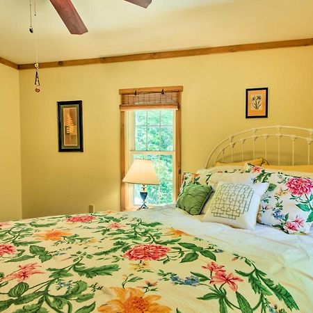 Clearwater Cabin On 10 Acres With Trout Stream! Monterey Экстерьер фото